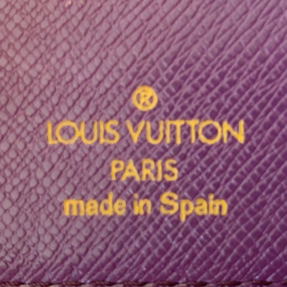 🎉SOLD🎉Authentic Louis Vuitton Yellow Epi PM Agenda Cover - Picture 13 of 13